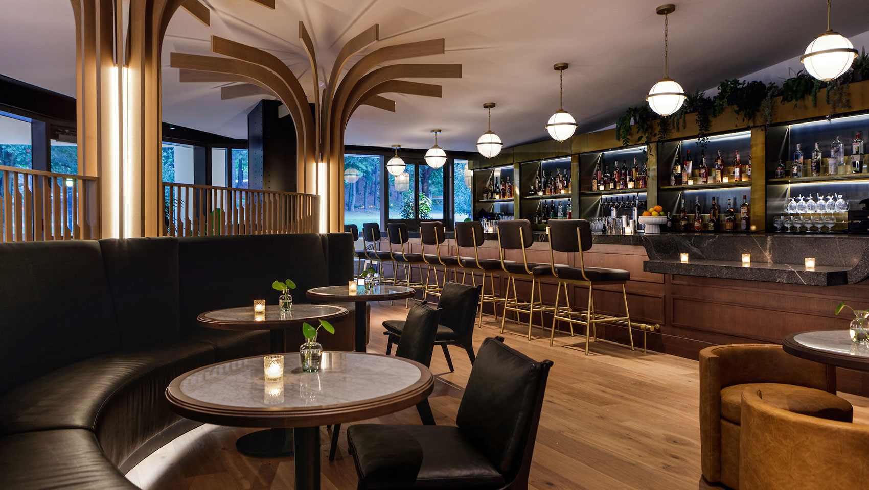 Aveline Bar