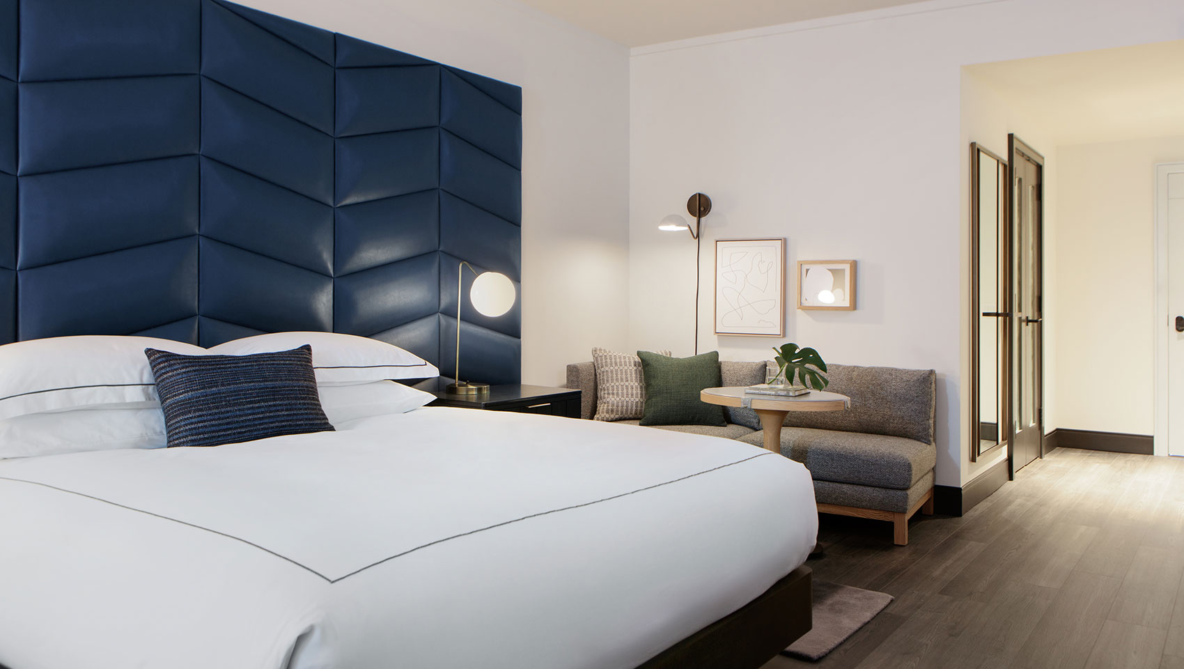 Kimpton Shane accessible guest room